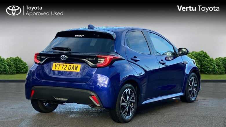 Toyota Yaris 1.5 Hybrid Design 5dr CVT Hybrid Hatchback